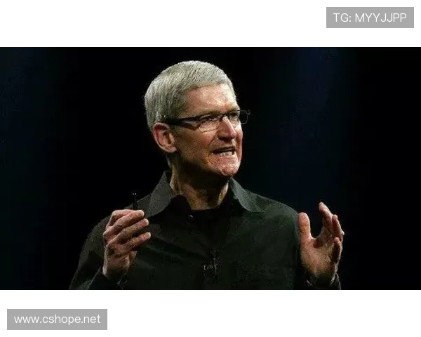 纽卡CEO：暂时无换帅计划 不表态豪未来